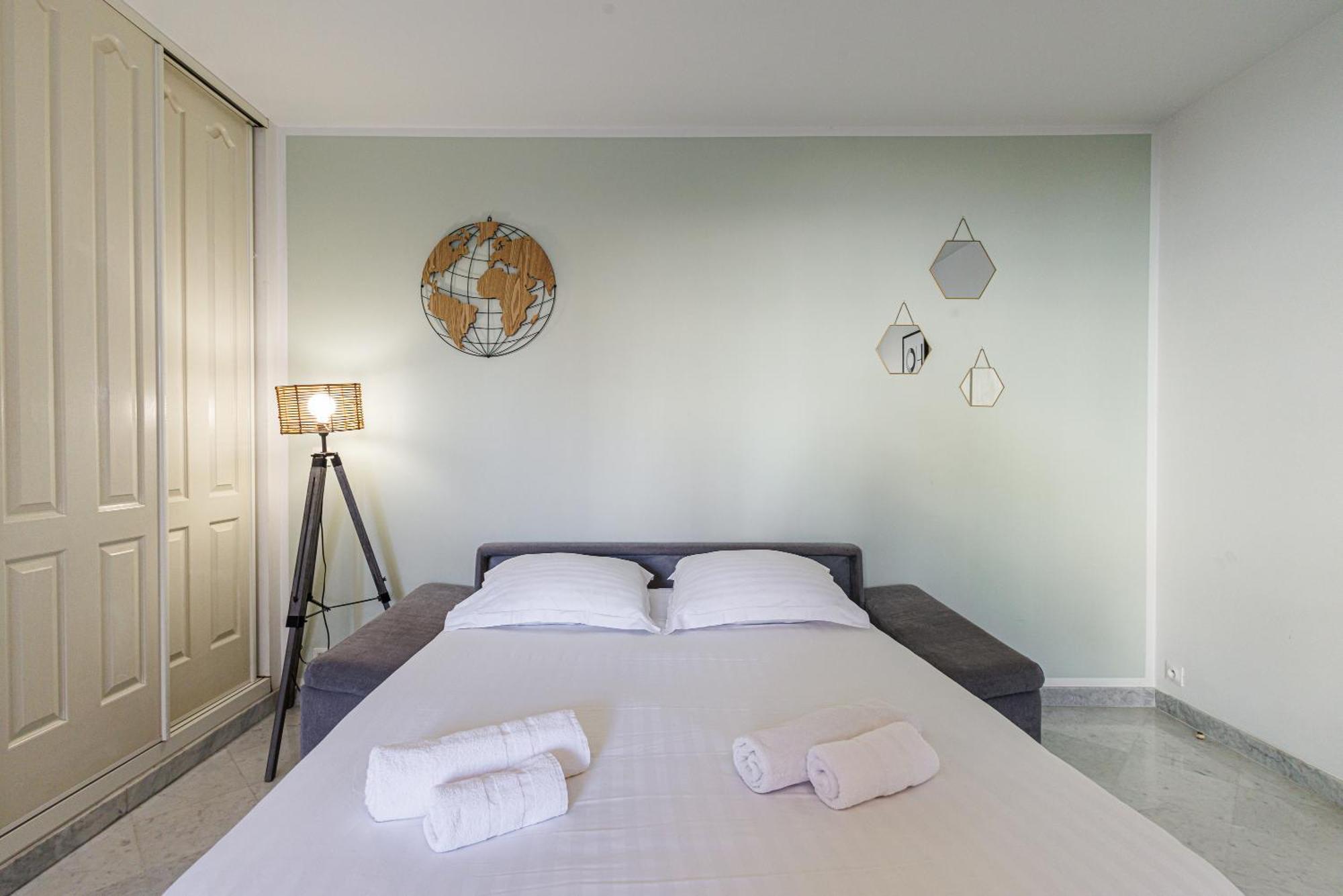 Le Victoria, Elegant T2 Au Bord Des Plages, Piscine, Sauna Ментона Экстерьер фото